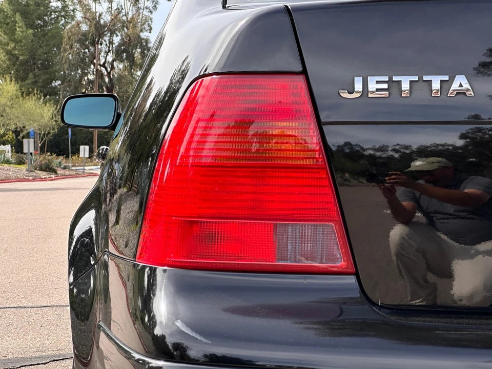 2001 Volkswagen A4 Jetta - Image 13 of 31