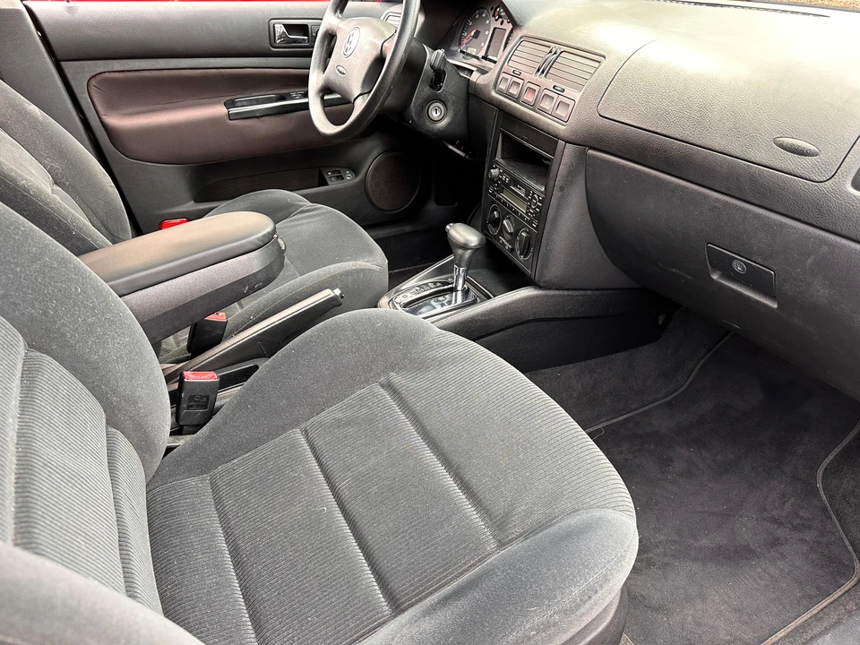 2001 Volkswagen A4 Jetta - Image 29 of 31