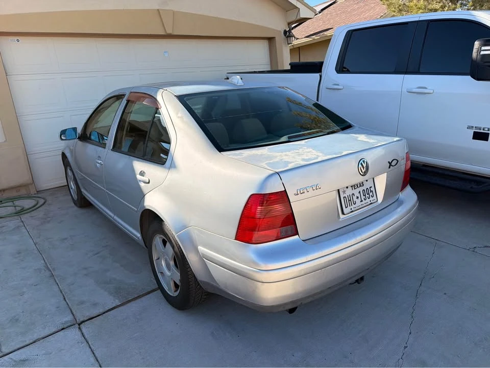 2001 Volkswagen A4 Jetta - Image 2 of 6