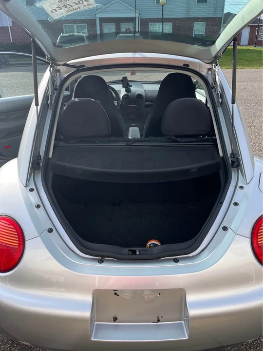 2001 Volkswagen New Beetle - Image 13 of 14