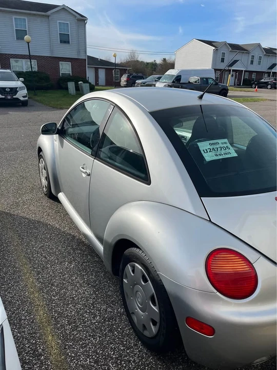 2001 Volkswagen New Beetle - Image 4 of 14