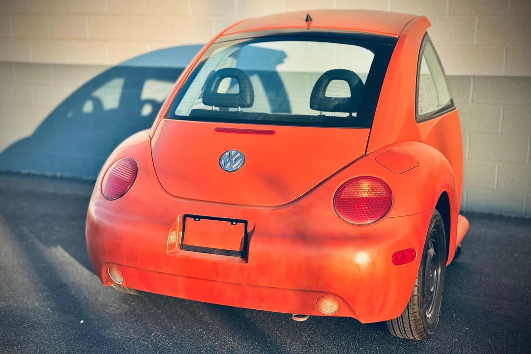 2001 Volkswagen New Beetle - Image 3 of 31