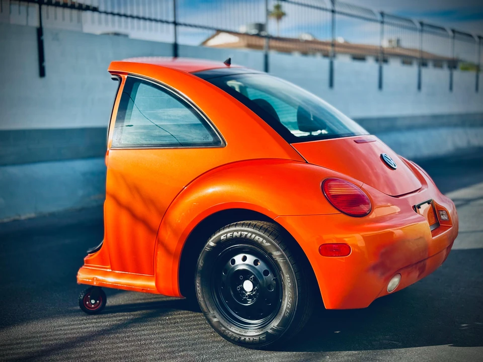 2001 Volkswagen New Beetle - Image 11 of 31