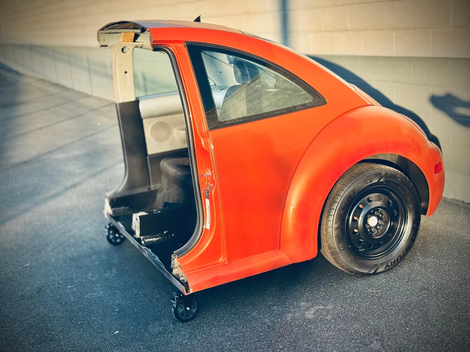 2001 Volkswagen New Beetle - Image 7 of 31