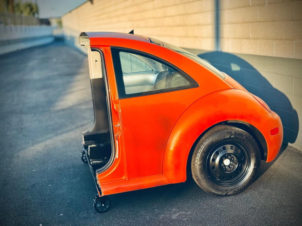 2001 Volkswagen New Beetle - Image 8 of 31