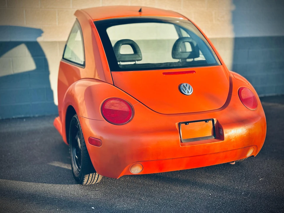 2001 Volkswagen New Beetle - Image 15 of 31