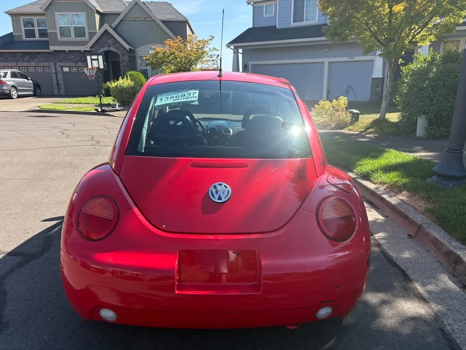 2001 Volkswagen New Beetle - Image 4 of 10