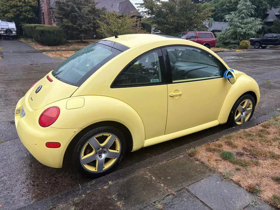 2001 Volkswagen New Beetle - Image 5 of 11