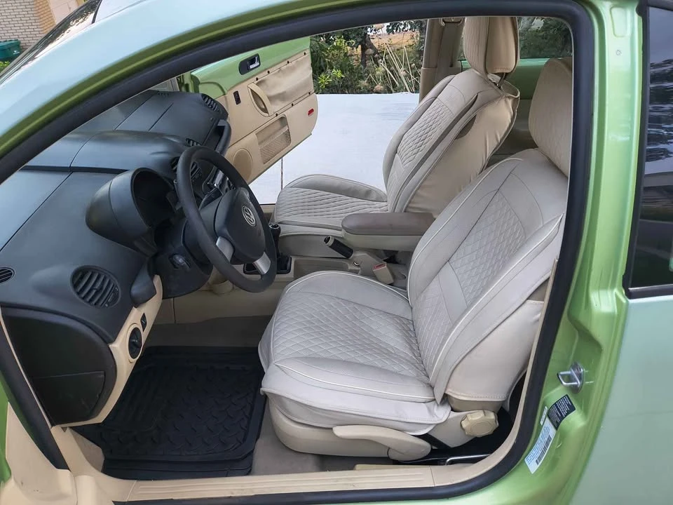2001 Volkswagen New Beetle - Image 6 of 16