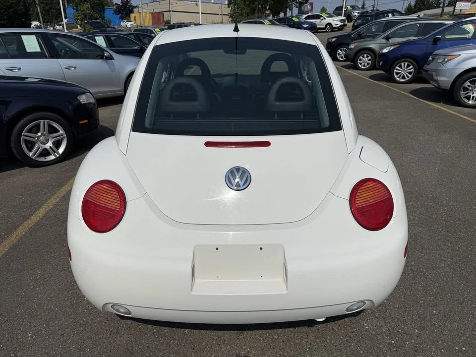 2001 Volkswagen New Beetle - Image 5 of 10