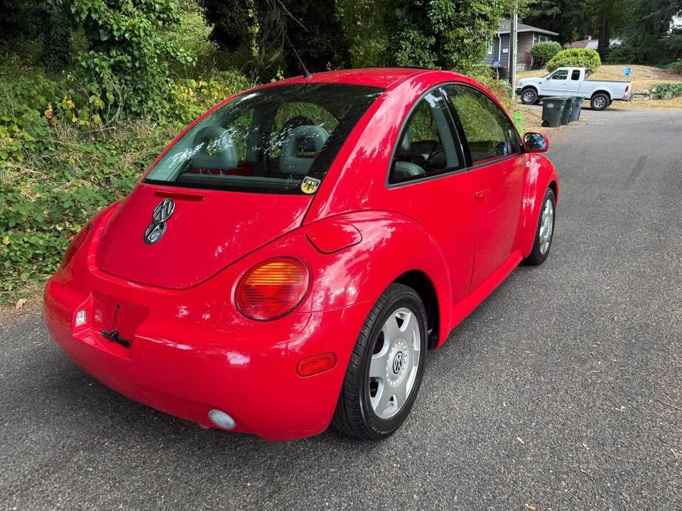 2001 Volkswagen New Beetle - Image 2 of 11