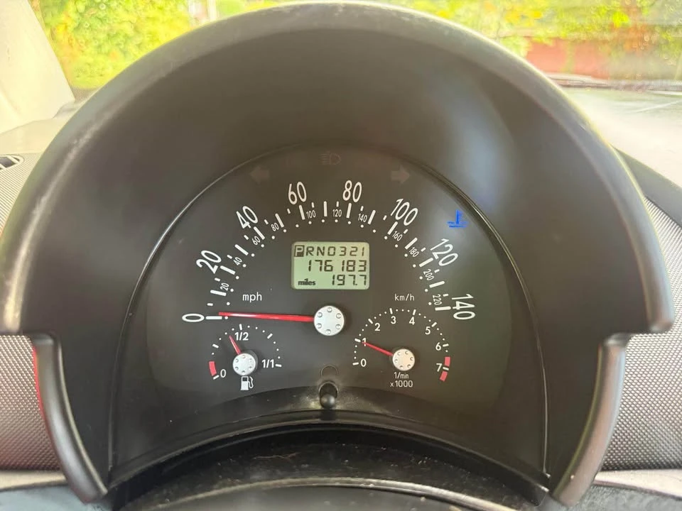 2001 Volkswagen New Beetle - Image 11 of 11