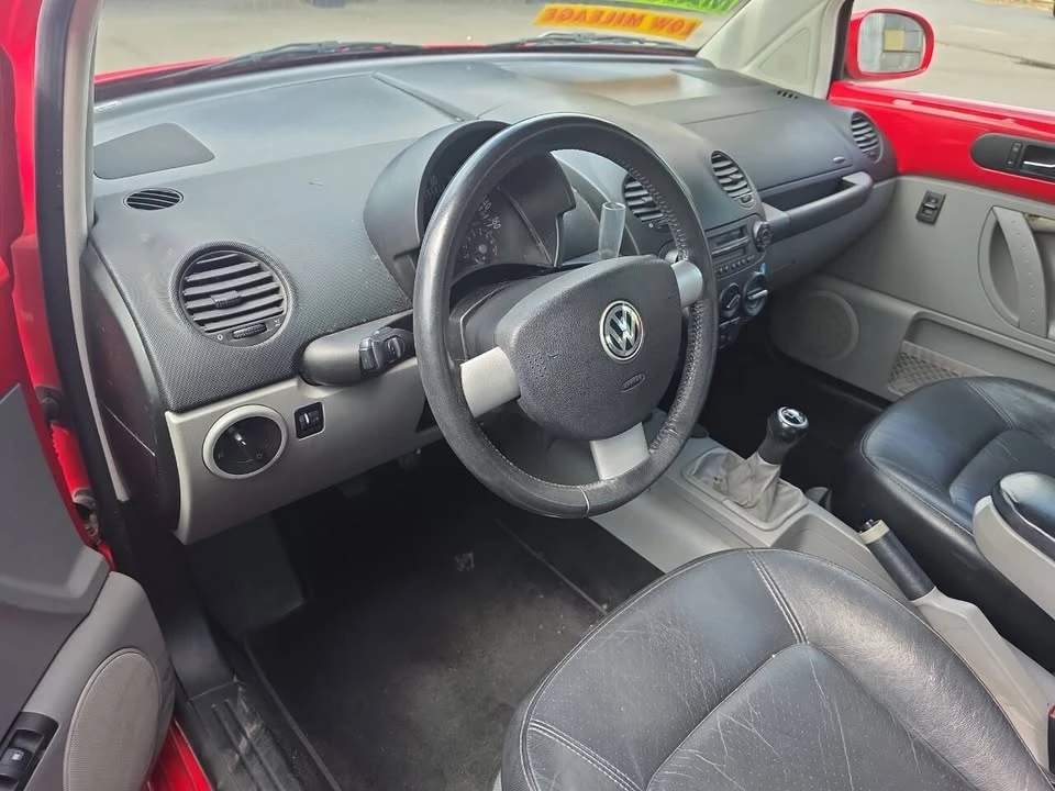 2001 Volkswagen New Beetle - Image 13 of 20