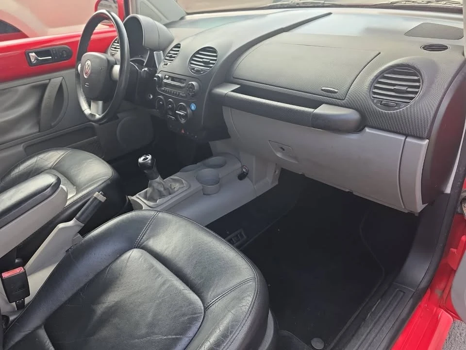 2001 Volkswagen New Beetle - Image 15 of 20