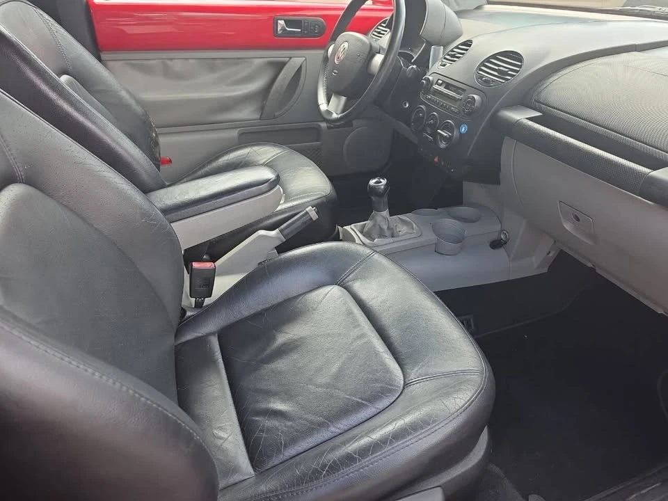 2001 Volkswagen New Beetle - Image 16 of 20