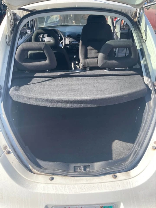 2001 Volkswagen New Beetle - Image 13 of 20