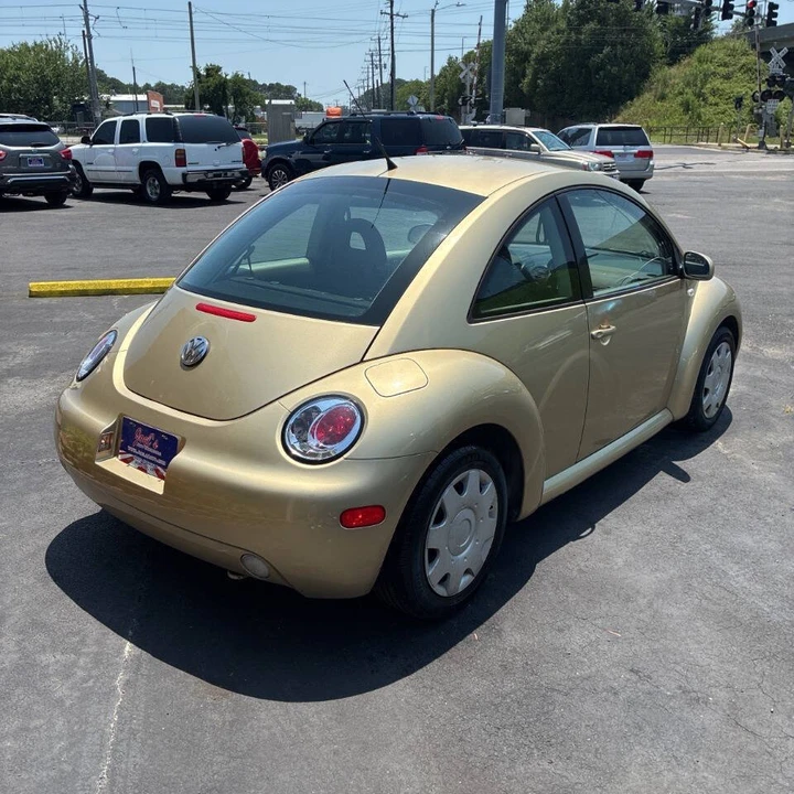 2001 Volkswagen New Beetle - Image 6 of 14