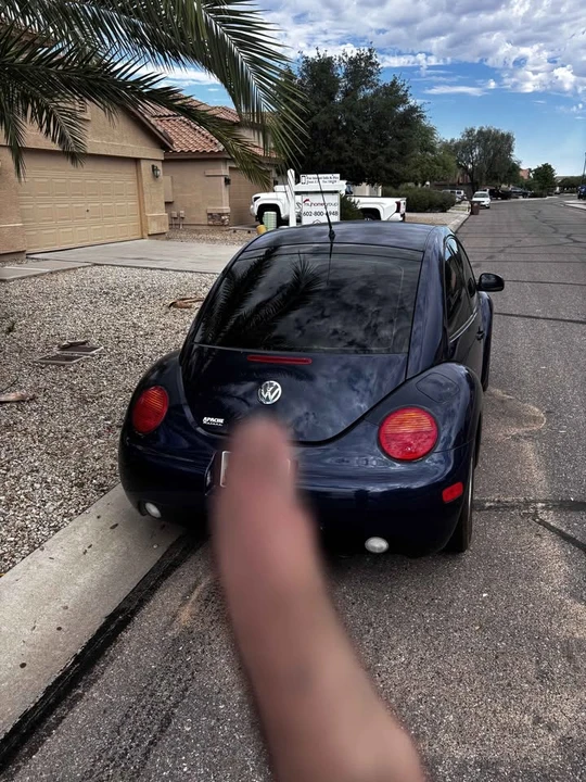 2001 Volkswagen New Beetle - Image 4 of 6