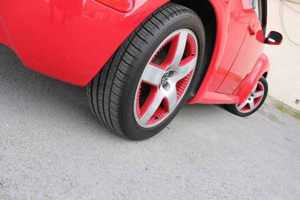 2001 Volkswagen New Beetle - Image 12 of 20