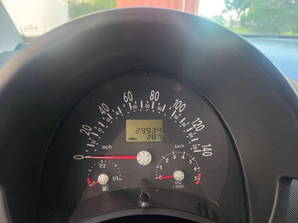 2001 Volkswagen New Beetle - Image 15 of 19