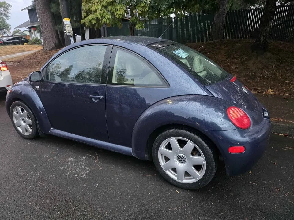 2001 Volkswagen New Beetle - Image 4 of 10