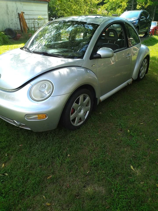 2001 Volkswagen New Beetle - Image 4 of 19