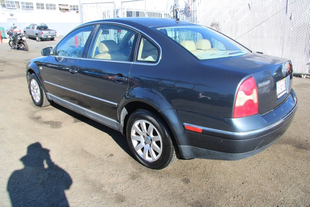 2001 Volkswagen Passat - Image 5 of 21