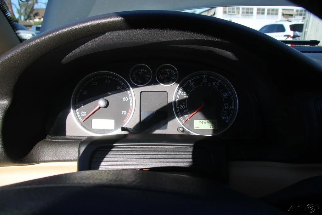 2001 Volkswagen Passat - Image 17 of 21
