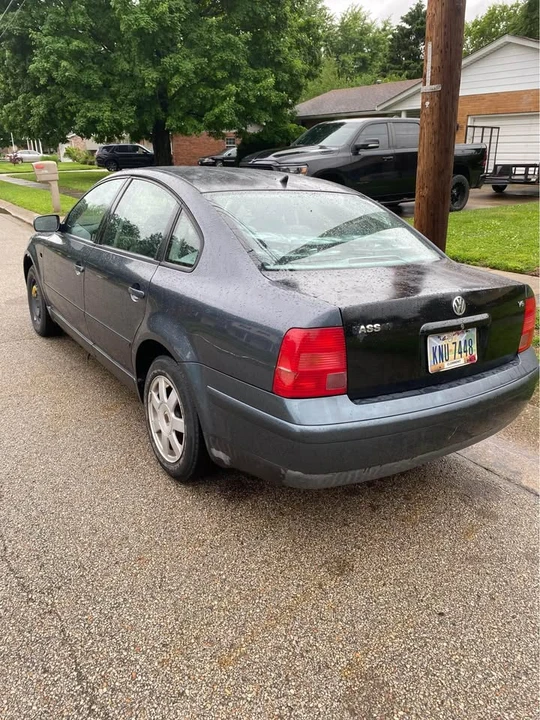 2001 Volkswagen Passat - Image 4 of 9