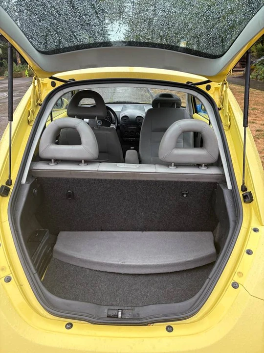 2001 Volkswagen New Beetle - Image 11 of 11