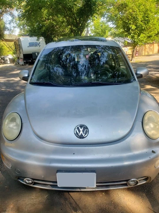 2001 Volkswagen New Beetle - Image 4 of 11