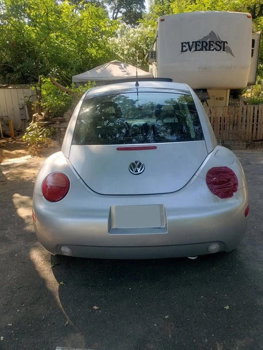 2001 Volkswagen New Beetle - Image 3 of 11