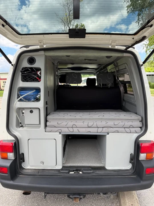 2001 Volkswagen EuroVan - Image 6 of 20