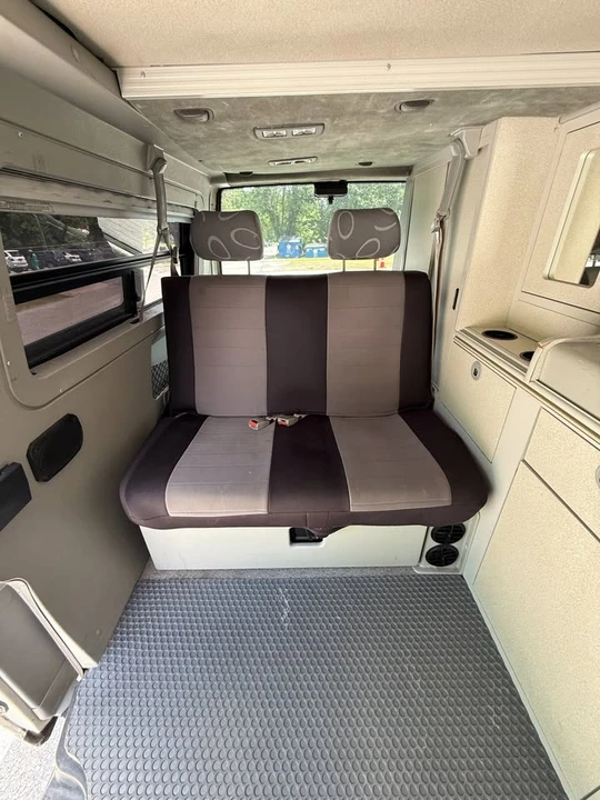 2001 Volkswagen EuroVan - Image 13 of 20