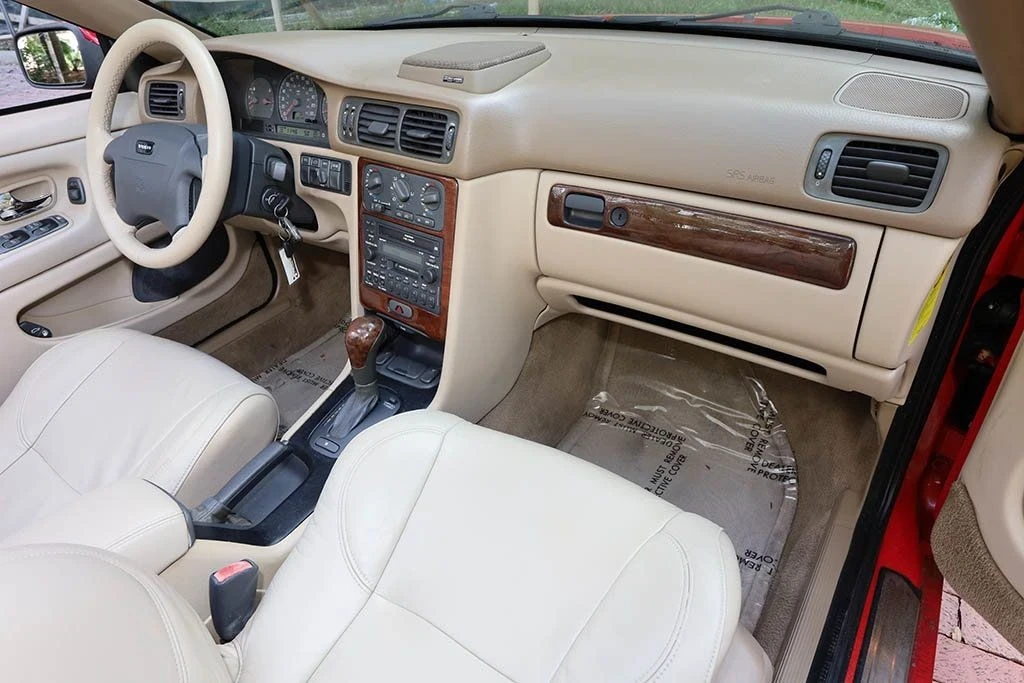 2001 Volvo C70 1st Gen - Image 9 of 21