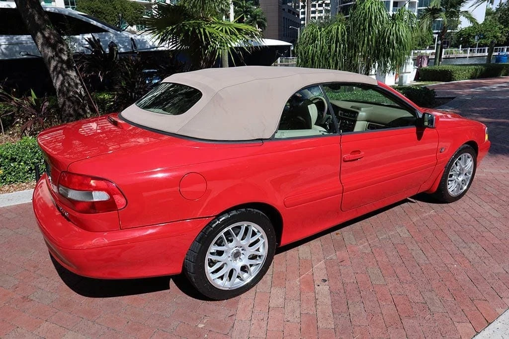 2001 Volvo C70 1st Gen - Image 19 of 21