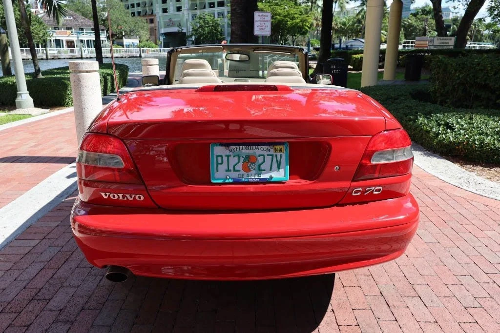 2001 Volvo C70 1st Gen - Image 21 of 21