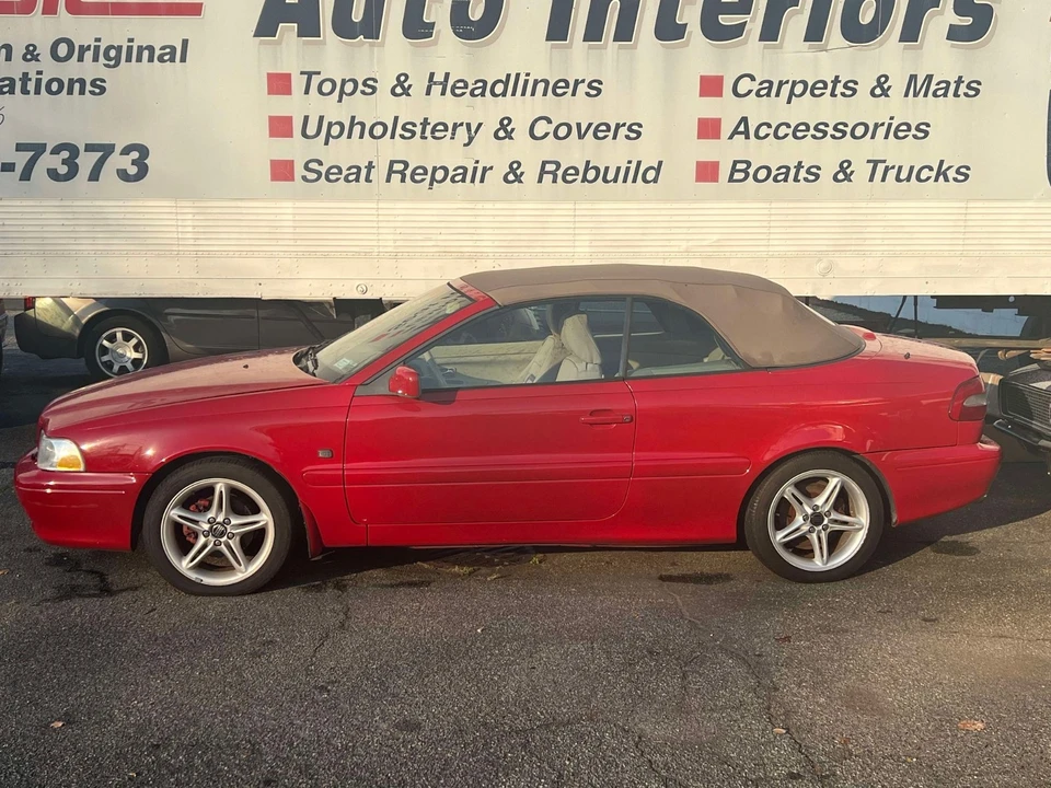 2001 Volvo C70 1st Gen - Image 2 of 4