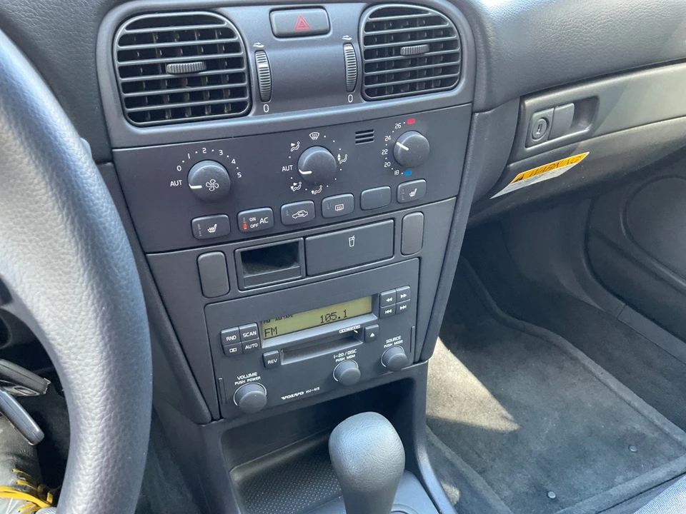 2001 Volvo S40 1st Gen - Image 17 of 21