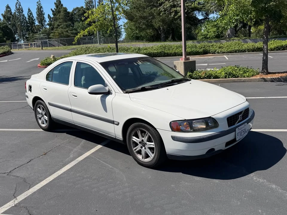 2001 Volvo S60 1st Gen - Image 2 of 10
