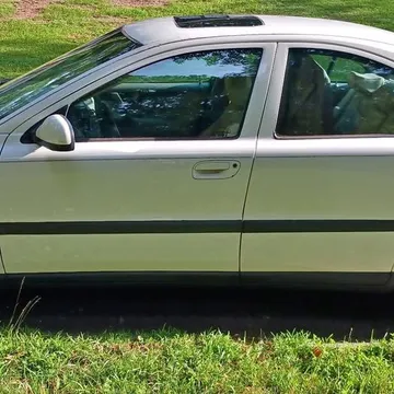 2001 Volvo S60 2.4 Sedan 4D