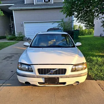 2001 Volvo S60 2.4T Sedan