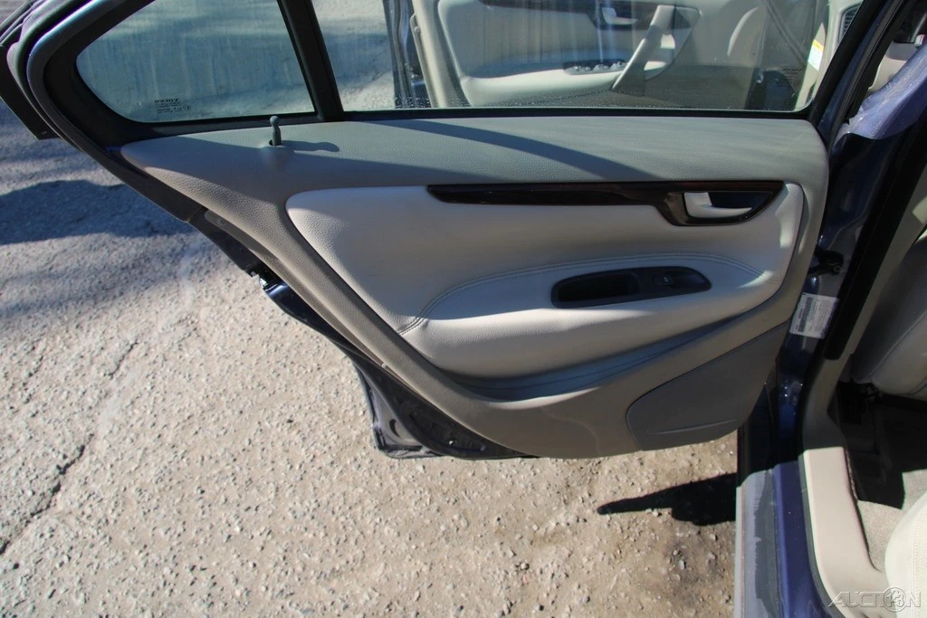 2001 Volvo S60 1st Gen - Image 18 of 21