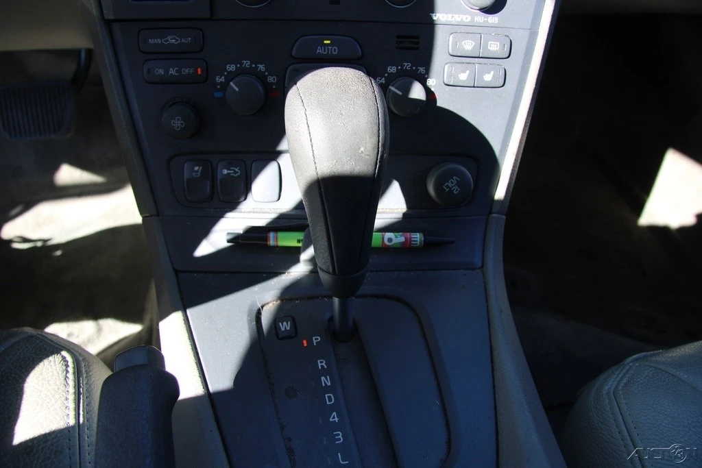 2001 Volvo S60 1st Gen - Image 17 of 21