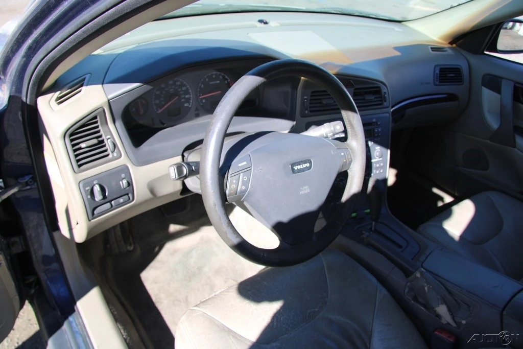 2001 Volvo S60 1st Gen - Image 13 of 21