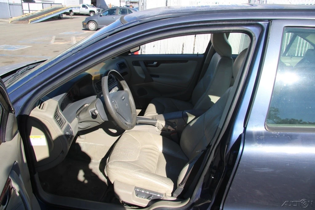 2001 Volvo S60 1st Gen - Image 12 of 21