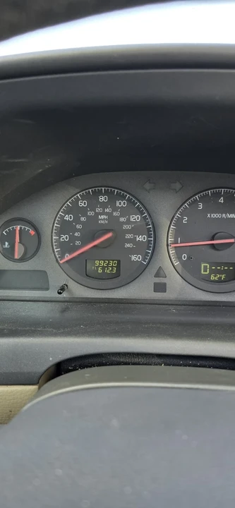 2001 Volvo S60 1st Gen - Image 3 of 21