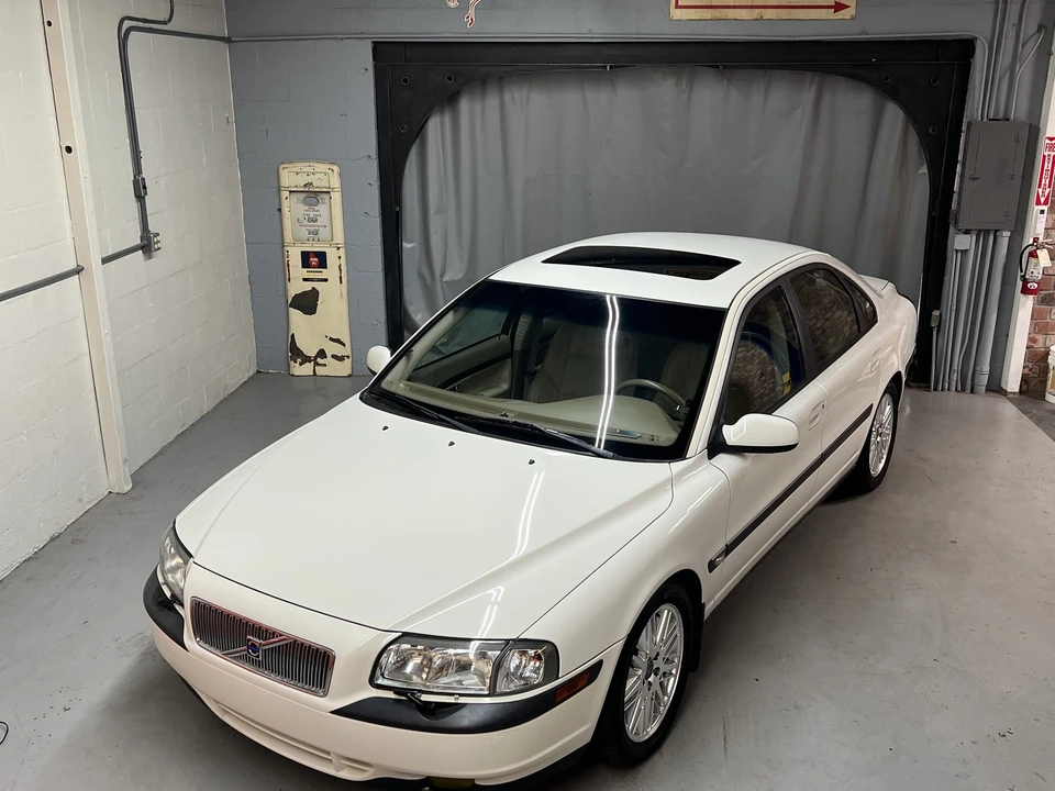 2001 Volvo S80 1st Gen - Image 2 of 31
