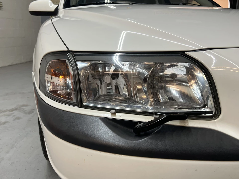 2001 Volvo S80 1st Gen - Image 18 of 31