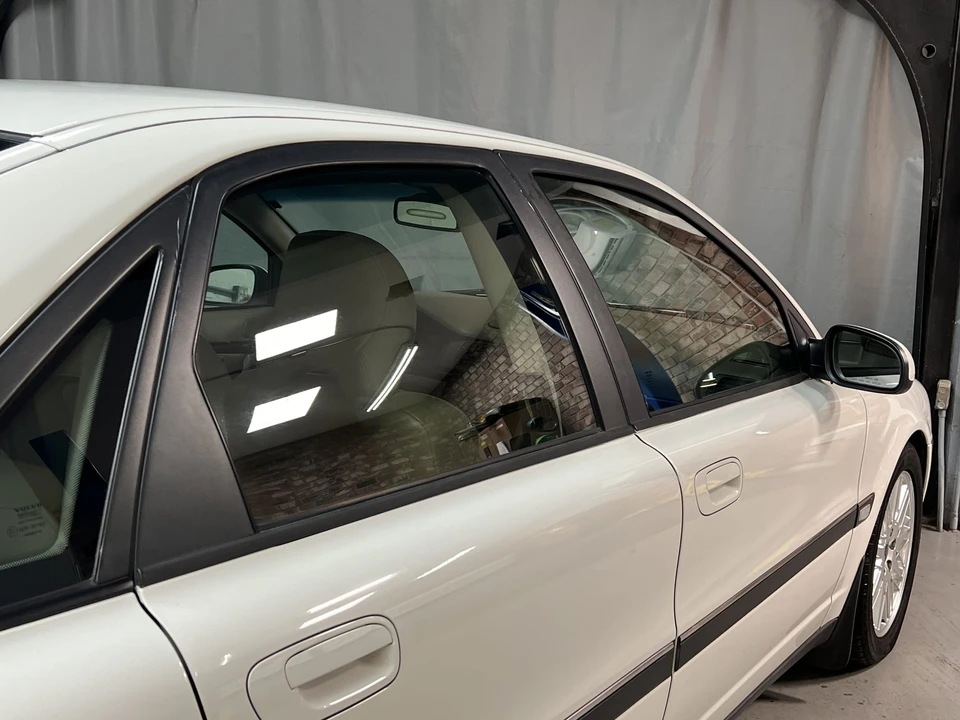 2001 Volvo S80 1st Gen - Image 30 of 31